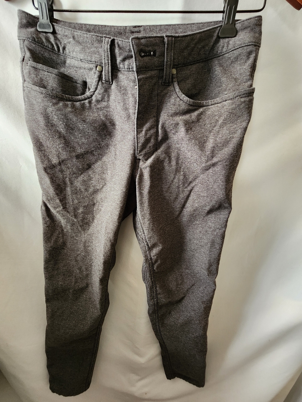 Mens Grey Slim Leg Pants. Size 28